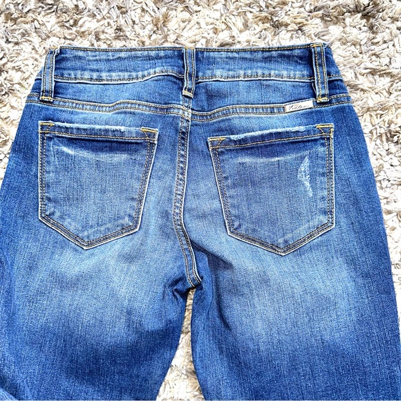 KanCan Women’s 3/25 Distressed Blue Denim Skinny Jeans Raw Hem Low Rise Stretch - Picture 6 of 8